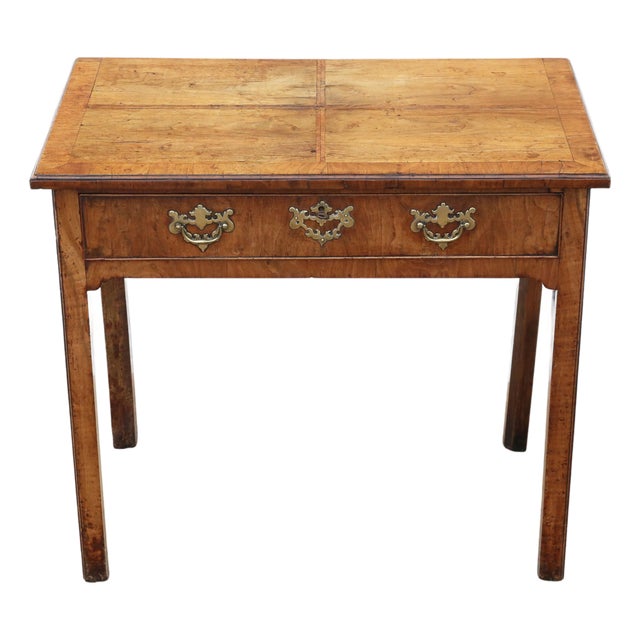 Antique Georgian Walnut Desk or Dressing Table, 1750s For Sale