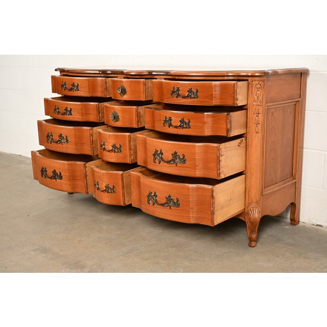 Kent Coffey French Provincial Louis XV Cherry Wood Triple Dresser, Circa 1960s For Sale In South Bend - Image 6 of 13