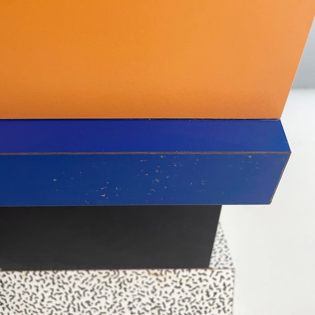 Italian Modern Laminate Carlton Bookcase by Ettore Sottsass for Memphis, 1981 For Sale - Image 15 of 18