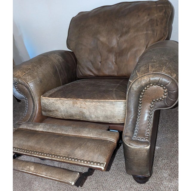 Traditional 90's Vintage Barcalounger Leather Lounger For Sale - Image 3 of 4