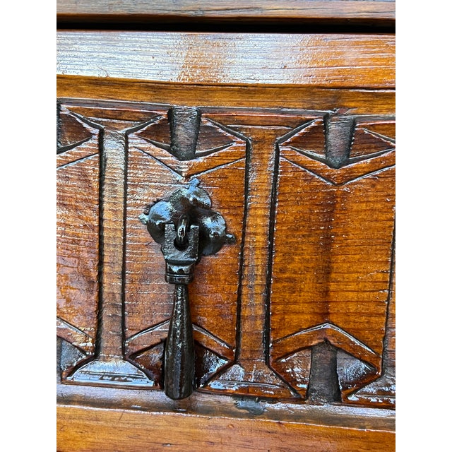 20th Century Spanish Carved Walnut Tuscan Cabinet with One-Drawer For Sale - Image 11 of 12