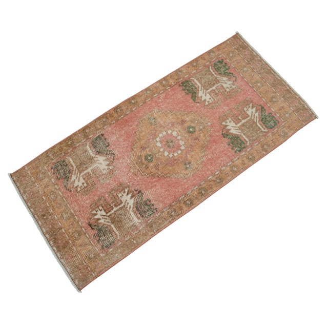 1970s Hand Made Small Turkish Rug. DoorMat Entry Decor Kitchen Mat Baht Rug - 21'' X 43'' For Sale - Image 6 of 13