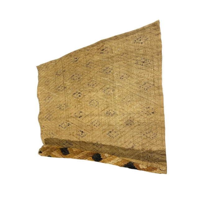 Textile Vintage African Kuba Kasai Velvet Raffia Textile Zaire 23 "By 22.5" For Sale - Image 7 of 7