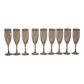 Example of Champagne Flutes in Detroit