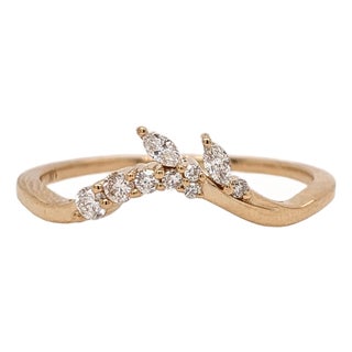 Natural Diamond Ring Solid 14k Gold – Dainty, Classic & Timeless Jewelry Piece, Size 6.75 For Sale