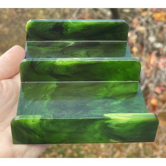 Green Mid- Century (112 Grams) Green Marbelized Swirl Catalin Bakelite Poker Card Deck Holder 20th C. For Sale - Image 8 of 18