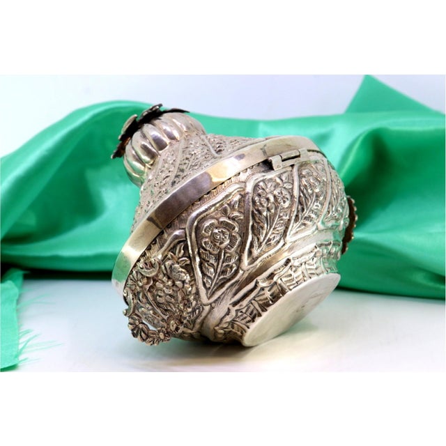 Silver Bonbon Box with Embossed Floral Motifs and Dove-Shaped Knob on the Hinged Lid and Two Handles For Sale - Image 5 of 8