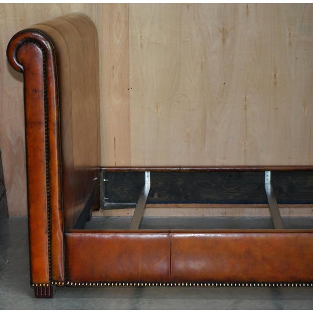European King Bed Frame in Hand-Dyed Brown Leather from Ralph Lauren For Sale - Image 9 of 18