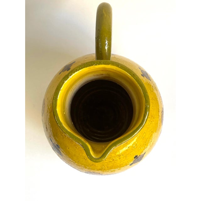 Mid Century Bitossi Italy Large Yellow Ceramic Jug Pitcher For Sale In Seattle - Image 6 of 10