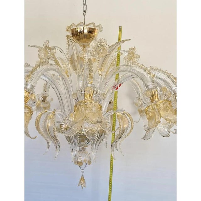 Opulent Gold and Clear Murano Glass Chandelier with Flowers and Leaves by Simoeng for Simoeng For Sale - Image 4 of 10