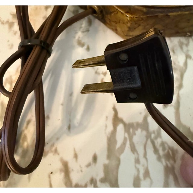 Vintage Borghese Italian Parcel Gilt Table Lamp With Original Shade Hollywood Palm Beach Regency Style For Sale - Image 9 of 11