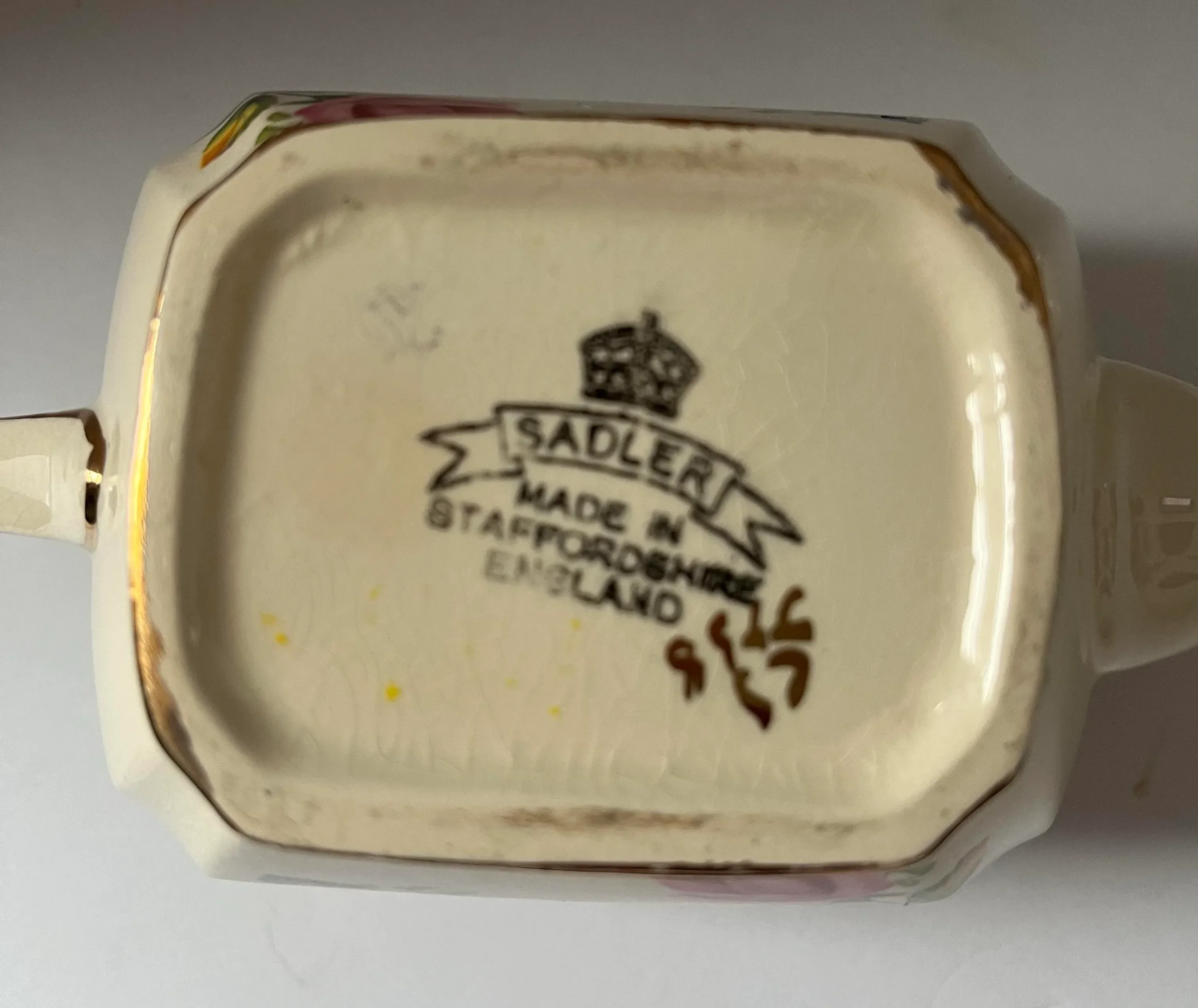 mid-century-english-sadler-