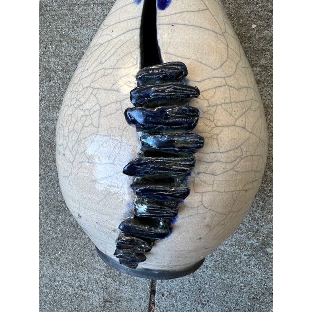 White Late 20th Century White and Blue Decorative Ceramic Vase For Sale - Image 8 of 12