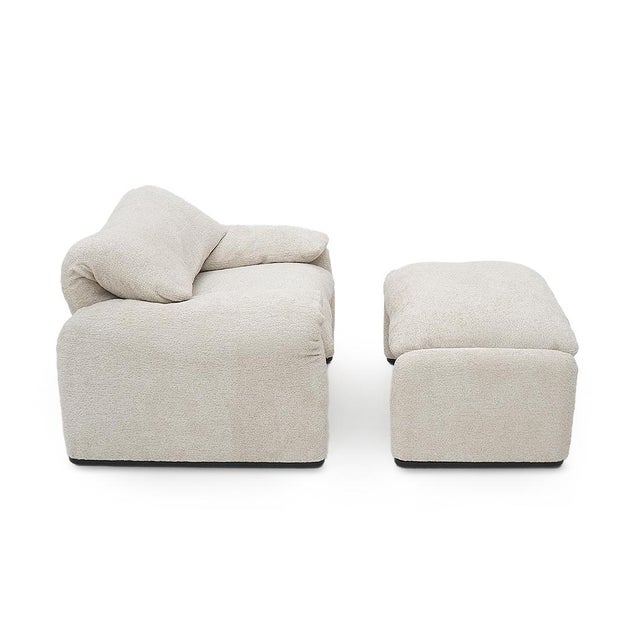 Mid-Century Modern Set of Maralunga Armchair and Ottoman by Vico Magistretti for Cassina, 1970s For Sale - Image 3 of 18