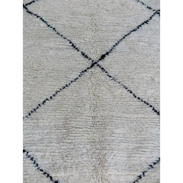 Berber Rug in Wool, 2000 For Sale - Image 4 of 11