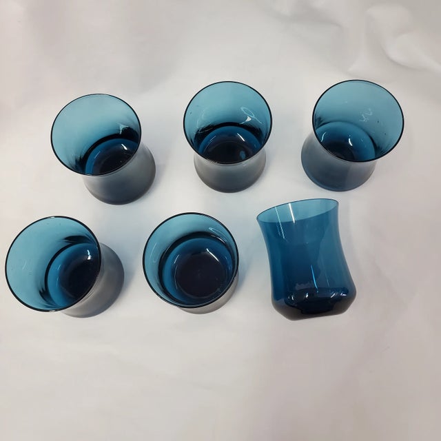 Mid-Century Small Blue Glasses With Curvy Shape- Set of 6 For Sale - Image 4 of 8