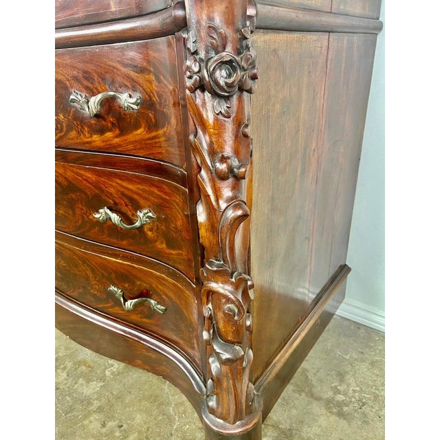19th Century English Marble-Top Commode in Feathered Mahogany For Sale - Image 15 of 17