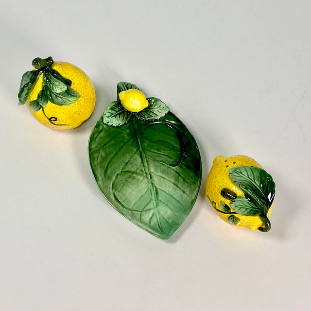 1980s Vintage Hollywood Regency Majolica Lemon Salt & Pepper Shaker - Set of 3 For Sale - Image 10 of 17
