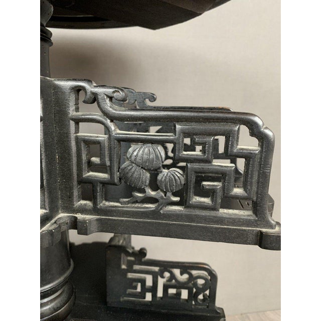 Exquisite Antique-Style Round Table with Green Marble Inlays We are proud to present this exquisite round table, a true...