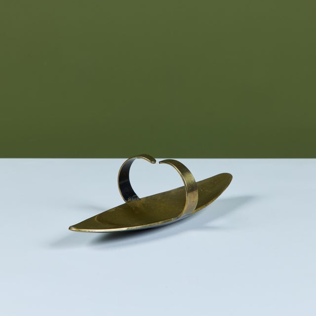 Pal-Bell Brass Tray With Curved Handles For Sale - Image 10 of 12