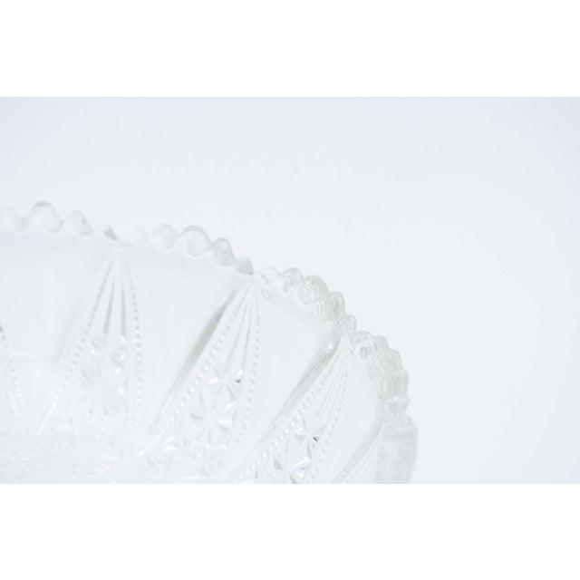 Fruit Bowl Centerpiece in Cut Glass For Sale - Image 4 of 5