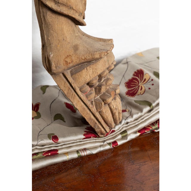 Wood Hand Carved Indian Temple Carving Statue from Gujarat Depicting Mother and Child For Sale - Image 7 of 13