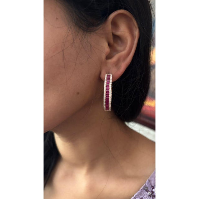 Natural diamond 2.76cts & ruby 5.97cts earring in 18k gold For Sale - Image 4 of 18