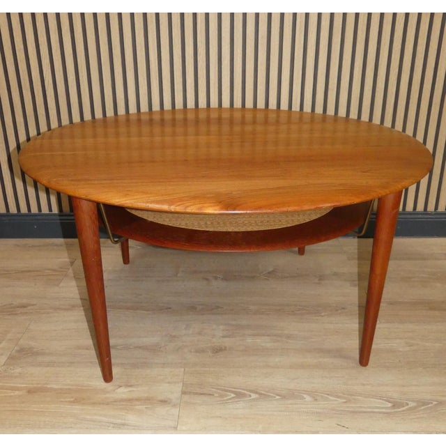 1960s Model 515 Minerva Round Coffee Table in Teak by Peter Hvidt & Orla Mølgaard-Nielsen for France & Son, 1960s For Sale - Image 5 of 12