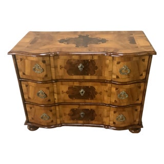 Baroque Inlaid Light Walnut Chest of Drawers, 1760s For Sale