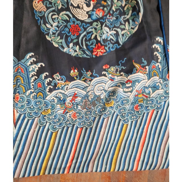 19th Century Chinese Fine Silk Embroidered Dark Blue or Black Informal Robe For Sale - Image 17 of 17