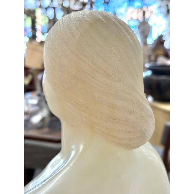 1980s Felipe Castaneda White Onyx Life Size Sculpture of a Nude Woman For Sale - Image 16 of 18