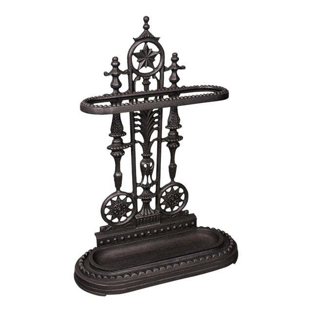 1940s Vintage Art Deco English Iron Decorative Stick Stand For Sale