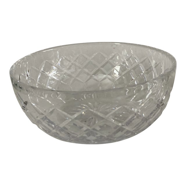 90's Clear Crystal Center / Serving Bowl For Sale