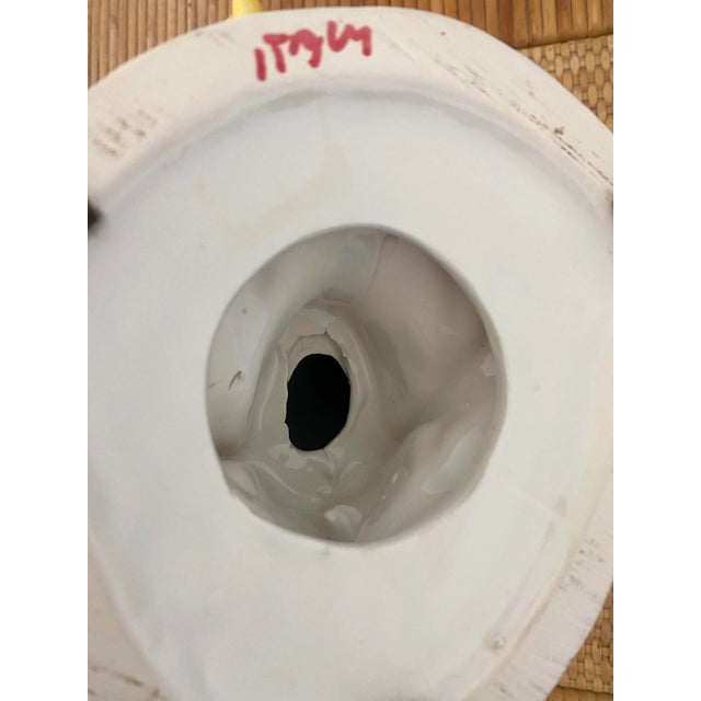 White Mid-Century Italian Porcelain Geese Figurines - a Pair For Sale - Image 8 of 13