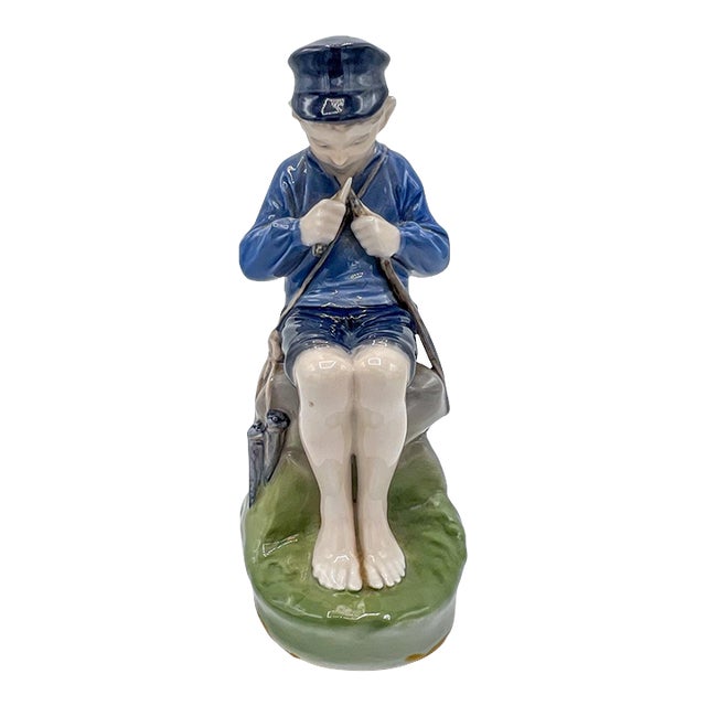 1960s Royal Copenhagen Porcelain Figure No. 905 Boy Whittling For Sale