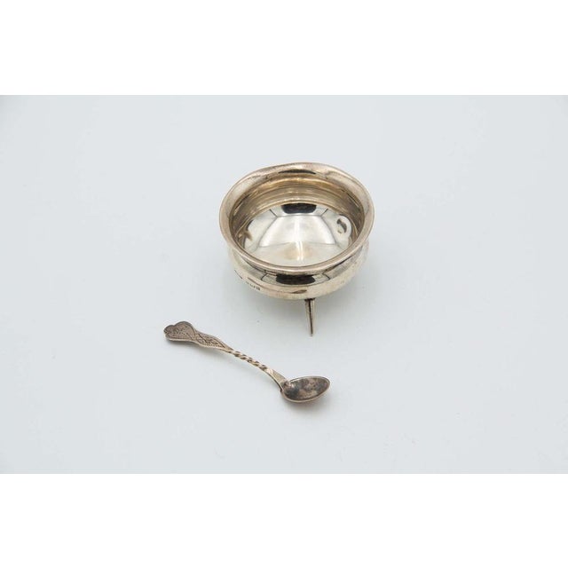 Silver Salt Shaker with Three Supporting Feet and Spoon For Sale - Image 3 of 4