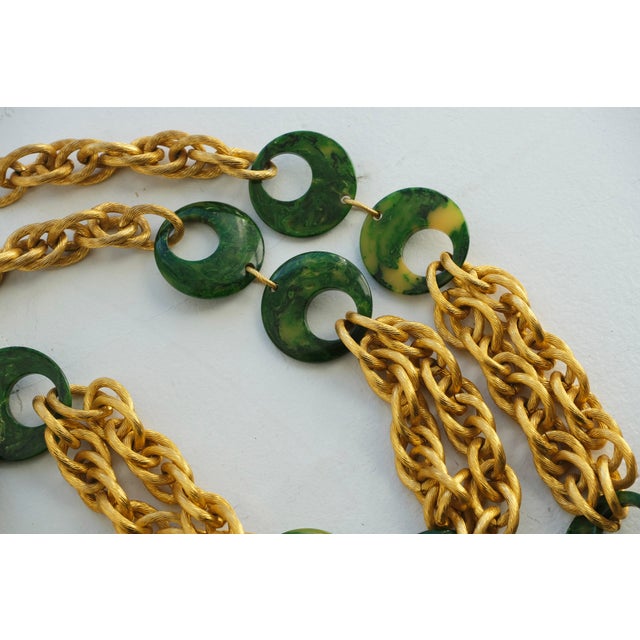 Vintage, 1970s Malachite Green Bakelite Gold-Tone Metal Chain Necklace/Belt For Sale - Image 10 of 11
