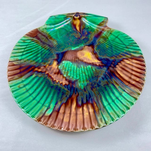 Wedgwood Majolica Tortoiseshell Seafood Plates, Per Item For Sale In Philadelphia - Image 6 of 12