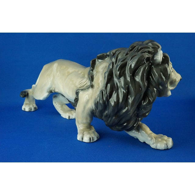Ceramic Lion and Lioness Sculptures by Ernst Wahliss for Goldscheider, Austria, Early 20th Century, Set of 2 For Sale - Image 12 of 18