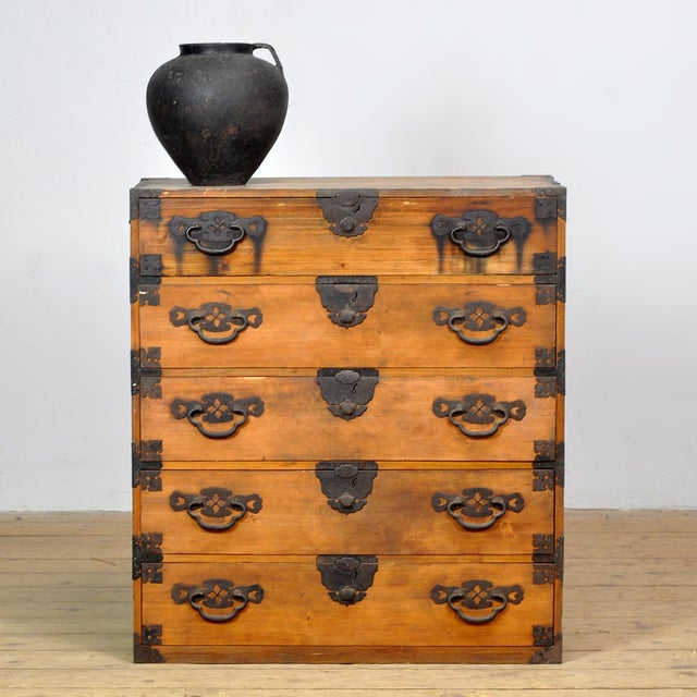 Ceramic Antique Earthenware Pot from Moldova, 1850s For Sale - Image 7 of 8