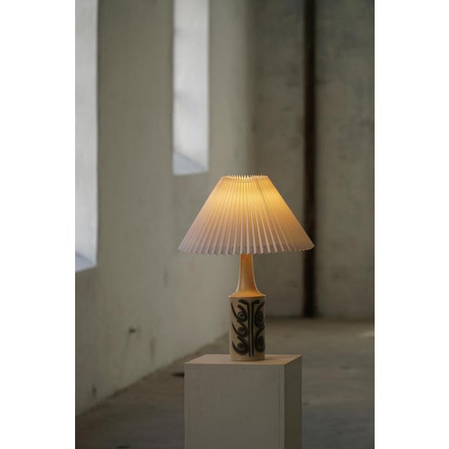 Danish Modern Stoneware Table Lamp in Glazed Ceramic, Okela, 1960s For Sale - Image 13 of 15