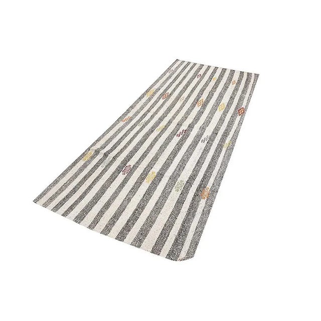 Mid-Century Modern Vintage Gray & White Kilim Rug For Sale - Image 3 of 7