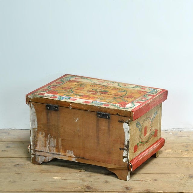 Small Folk Art Chest, 1930s For Sale - Image 10 of 11