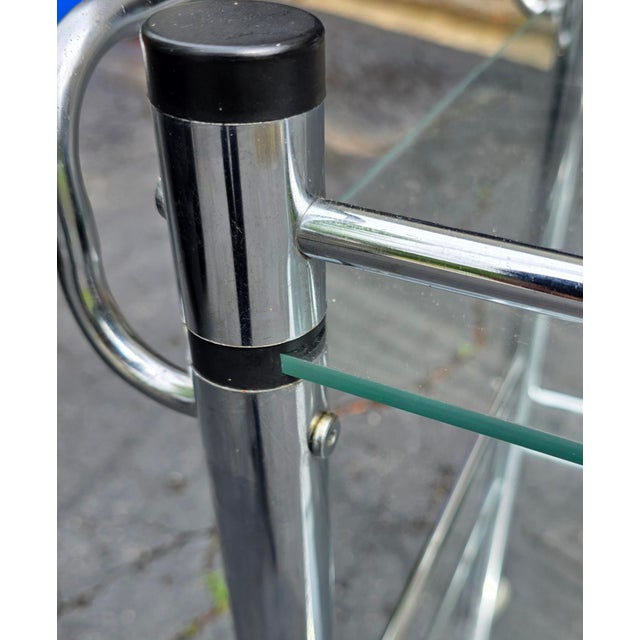 Transparent “1980s Modernist Chrome Tubular Glass Serving Cart or Bar Trolley For Sale - Image 8 of 11