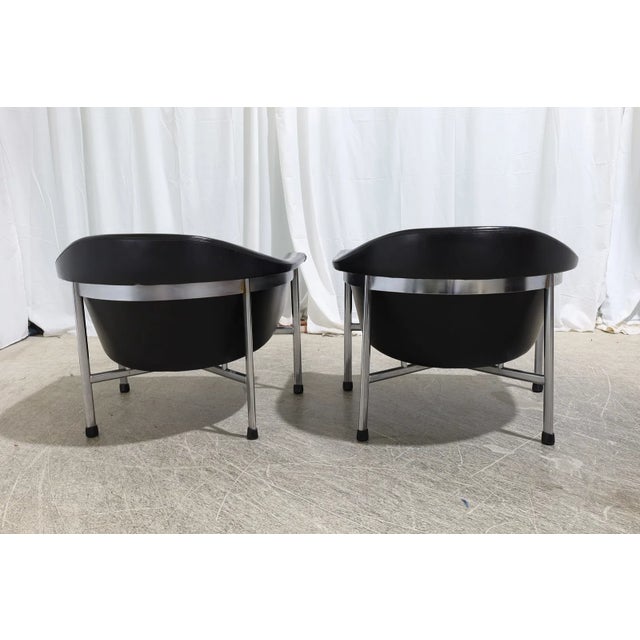 Mid-Century Modern Pair of Arne Halvorsen Lounge Chairs for Sørli Møbler, Norway, 1960s For Sale - Image 3 of 9