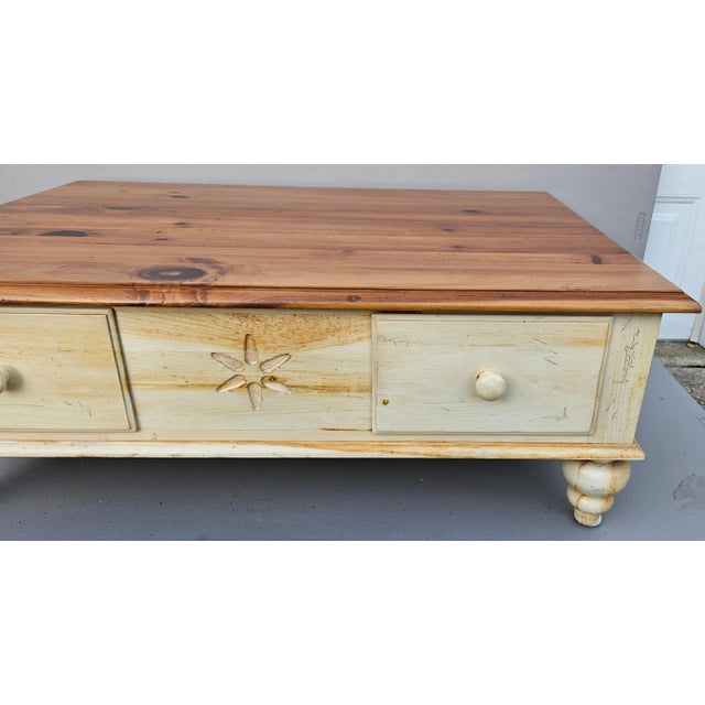 Ethan Allen 1990s Ethan Allen Knotty Pine Farmhouse Distress Country Coffee Table With Storage For Sale - Image 4 of 12