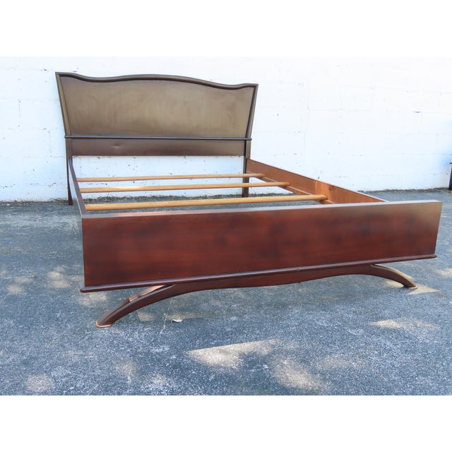 This beautiful Full Size Bed is made out of wood, solid wood, and veneer. The Bed has a Mid Century style and design,...