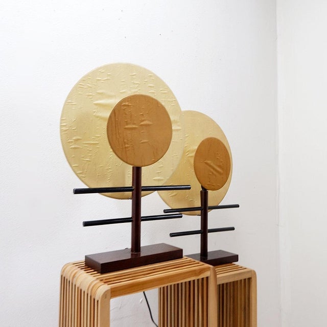 Table lamps - Minimalist - Decorative lamp Measures : 41x10cm H:58cm Materials : Wood - Wild silk fabric European Plug (up...