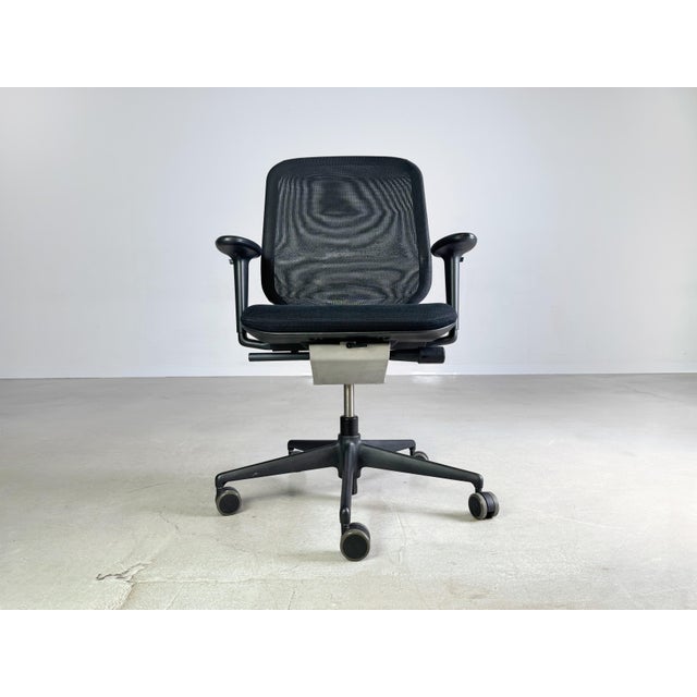 Medapal Office Chair with Armrests from Vitra For Sale - Image 6 of 13