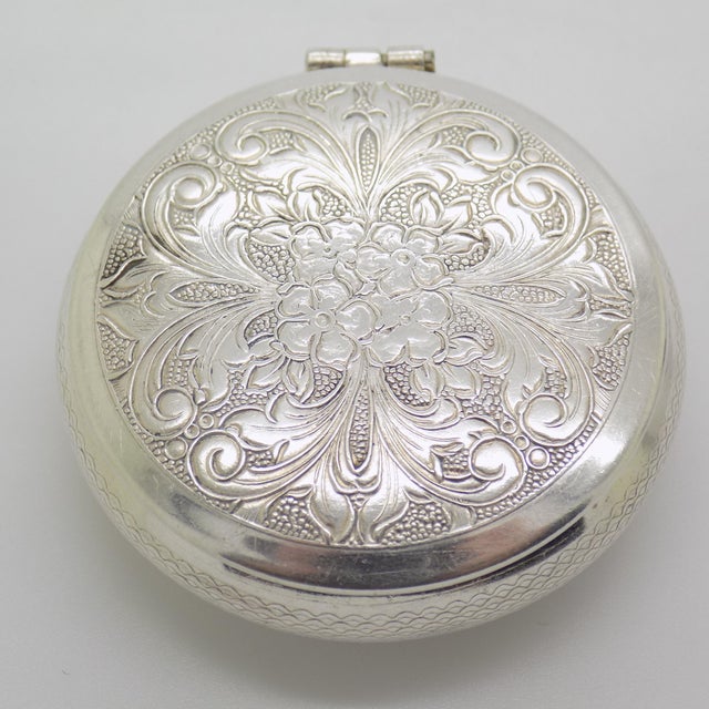 Silver Vintage Italian Handmade Genuine Silver Ornated Flower Design Pill Snuff Trinket Box, Made in Alessandria For Sale - Image 8 of 11